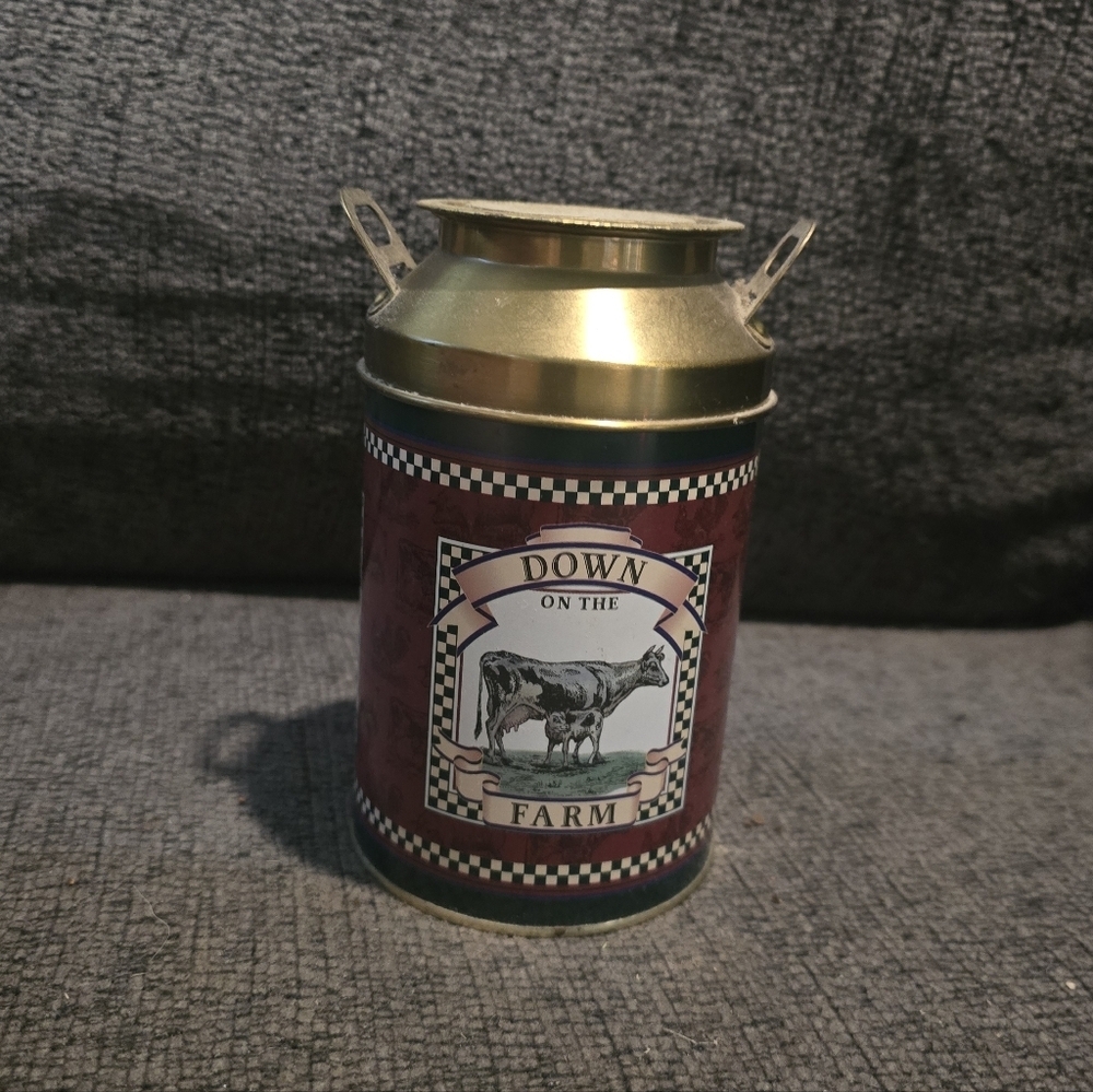 "Down On The Farm" Vintage Tin - Picture 1 of 5